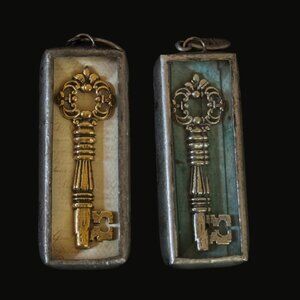 Retired Jewel Kade Key Double-Sided Charms – Lot of 2